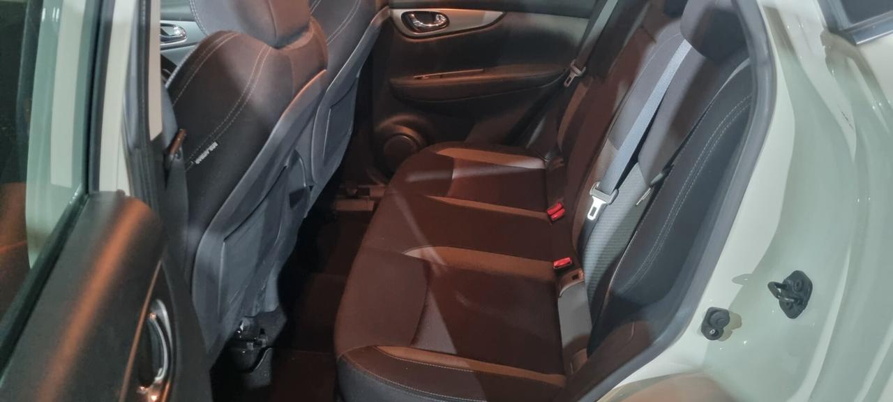 Nissan Qashqai 1.5 dCi N-Connecta