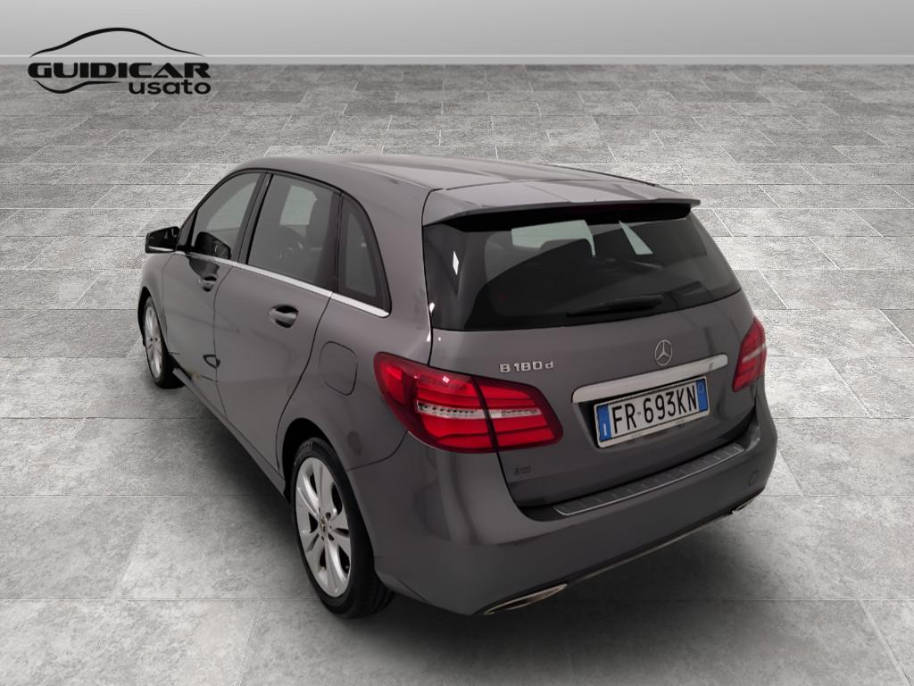 Mercedes-Benz Classe B - T246 - B 180 d (cdi) Executive auto FL E6