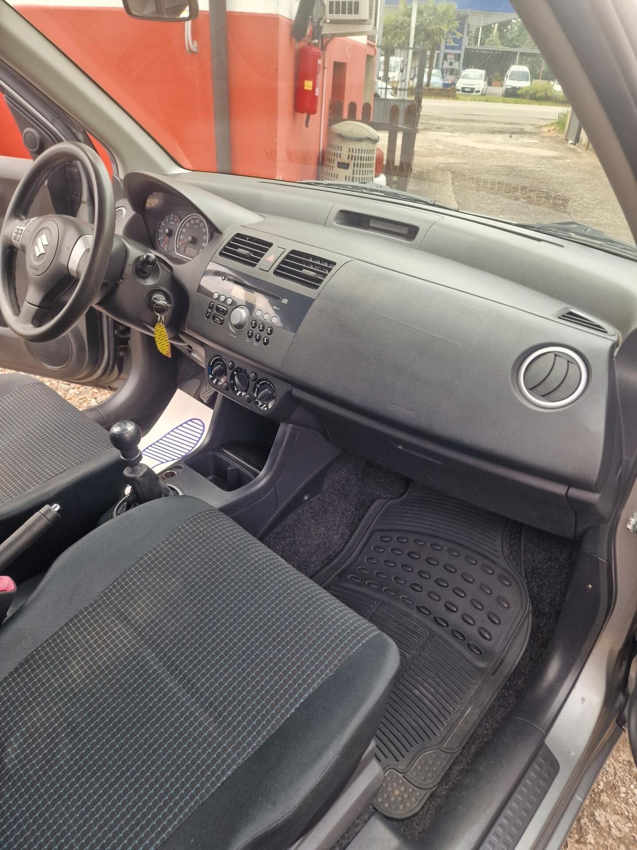 Suzuki Swift 1.3 5p. GL frizione nuova.