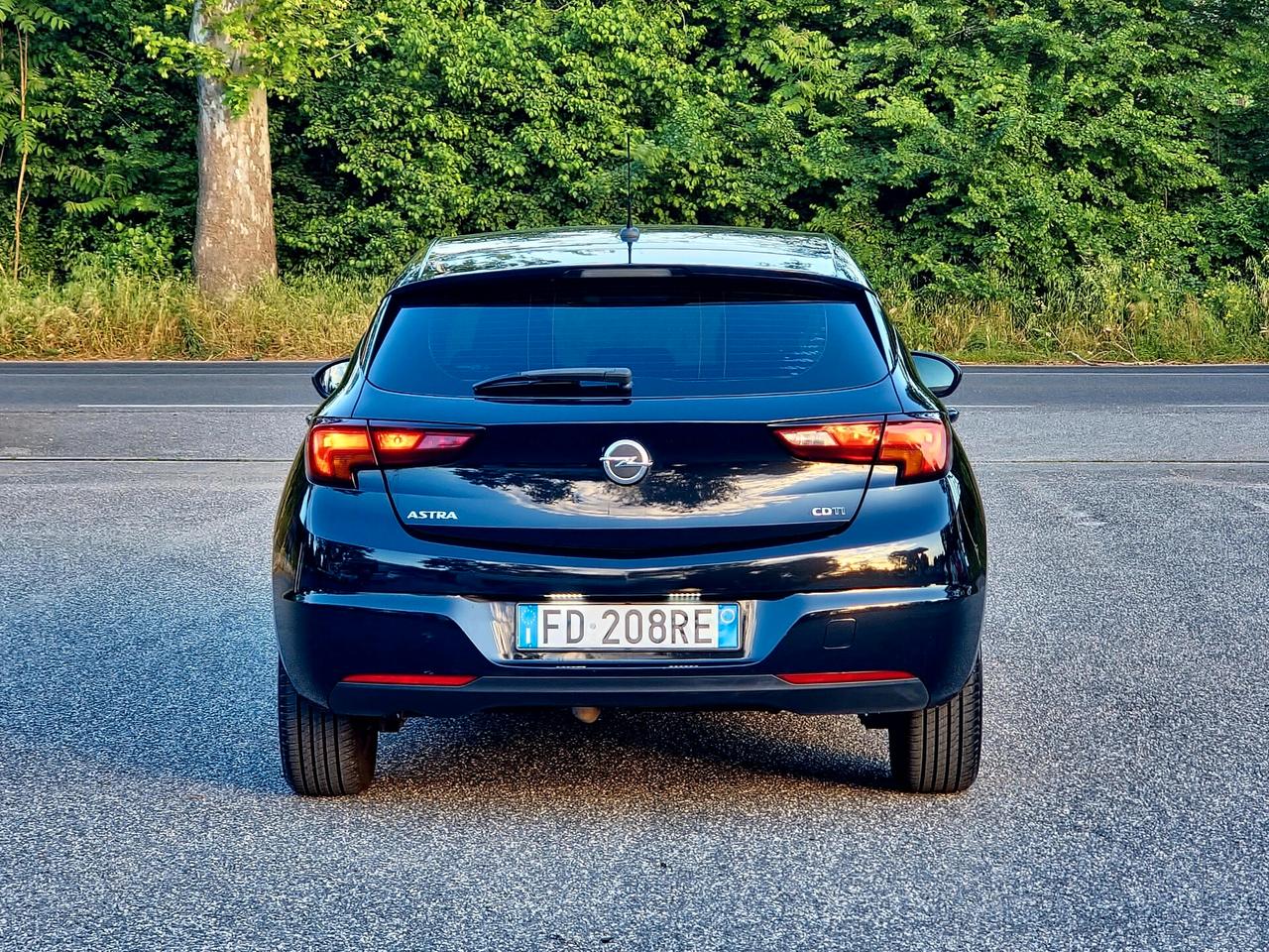 Opel Astra 1.6 CDTi 110CV Start&Stop 5 porte Innovation 2016-E6 NEO