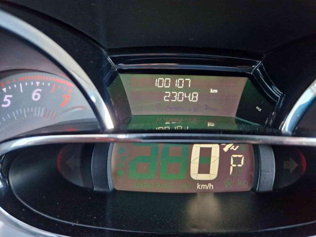 RENAULT Clio 1.6 T 200CV EDC 5 porte R.S.