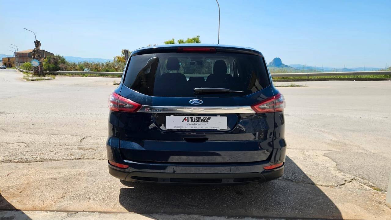 Ford S-Max 2.0 TDCi 150CV Titanium