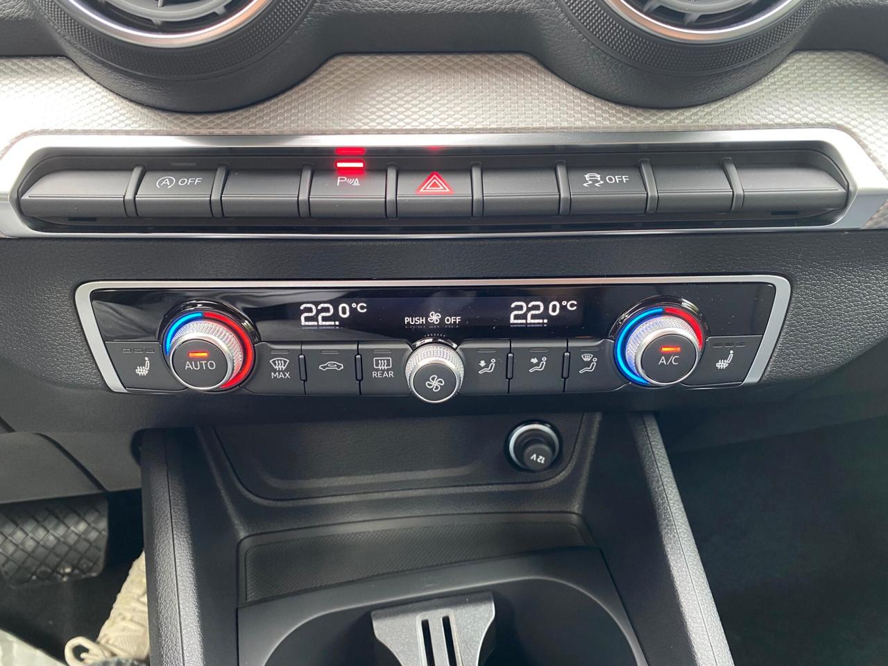 Audi Q2 35 TFSI S tronic Business Advanced