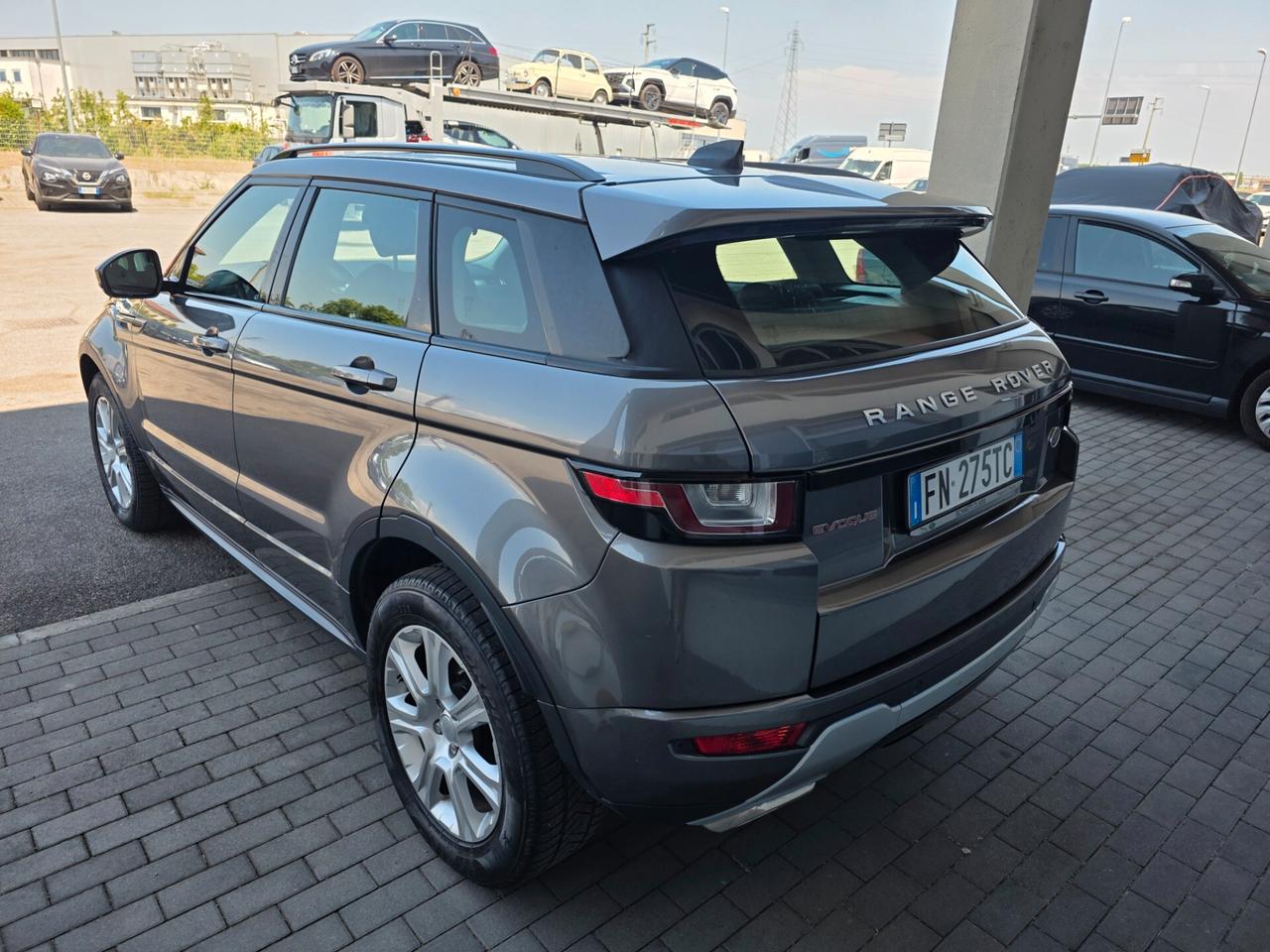 Land Rover Range Evoque 2.0 TD4 150 CV 5p. SE