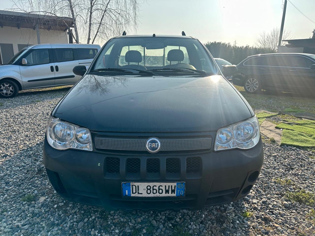 Fiat Strada 1.3 MJT 84CV