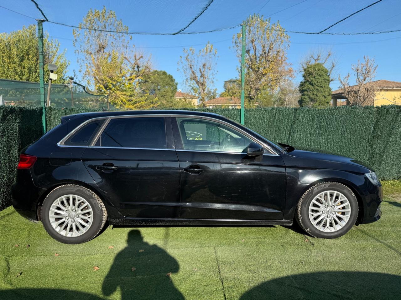 Audi A3 2014 1.6 DIESEL NEOPATENTATI FARI LED NAVI FULL