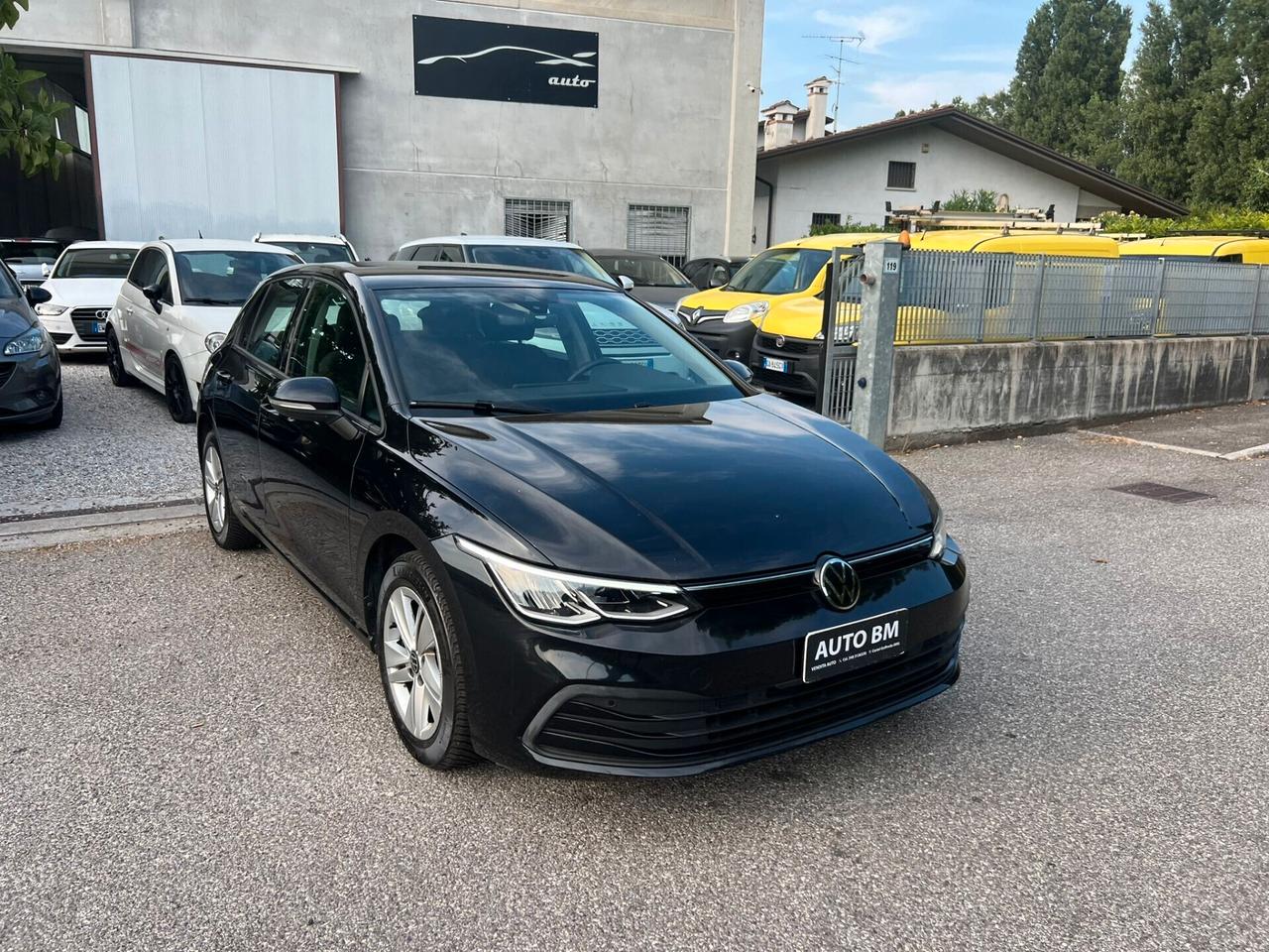 Volkswagen Golf 8 2.0 TDI SCR Style