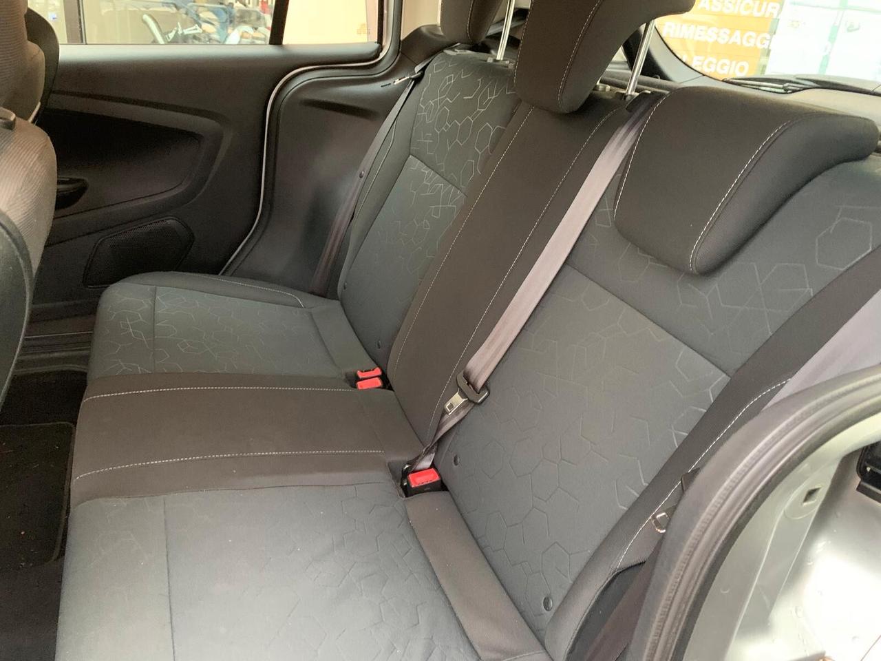 Ford B-Max 1.6 TDCi 95 CV Neopatentati