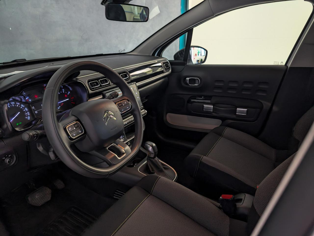 Citroen C3 1.2 puretech 110cv EAT6 Shine
