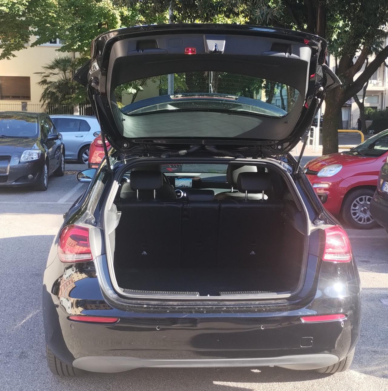 Mercedes-benz A 180 d Automatic Business