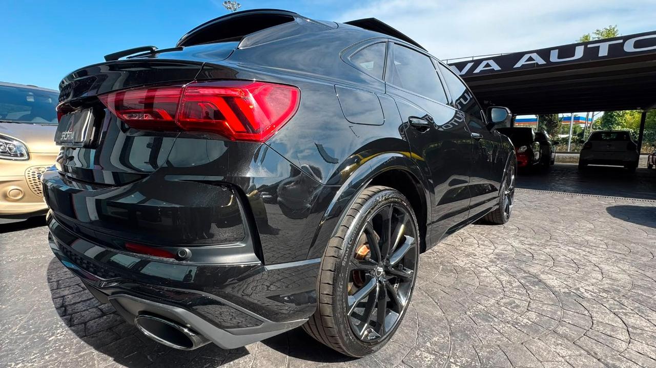 Audi RS Q3 Sportback PROMO 559€ Q3 Sportback RS 2.5 quattro s-tronic