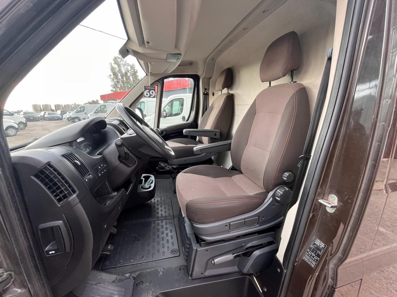 Peugeot BOXER 330 2.2 BLUEHDI 140 CV S&S L2H2 E6D