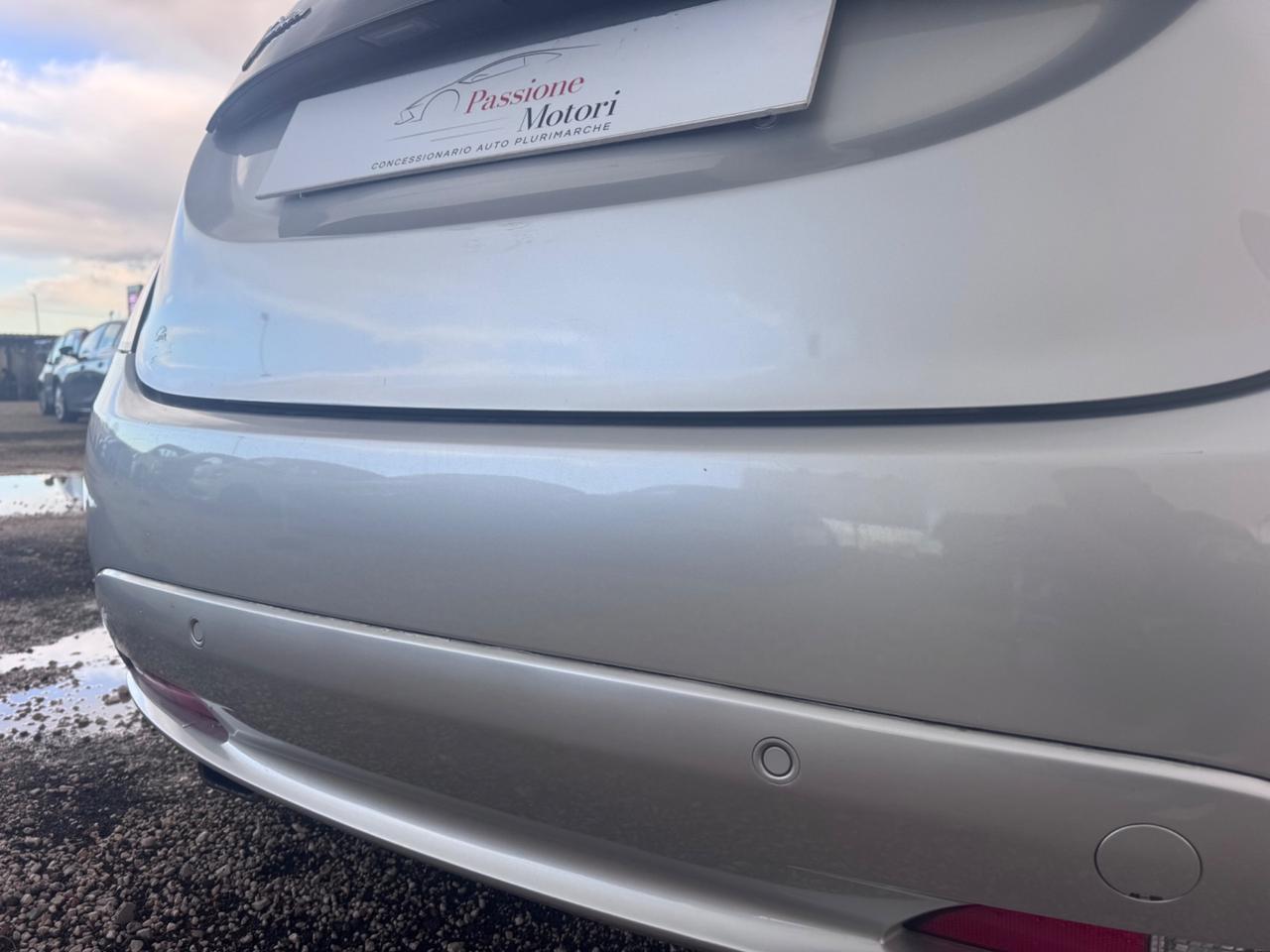 Lancia Ypsilon 1.2 69 CV 5 porte GPL Ecochic Gold