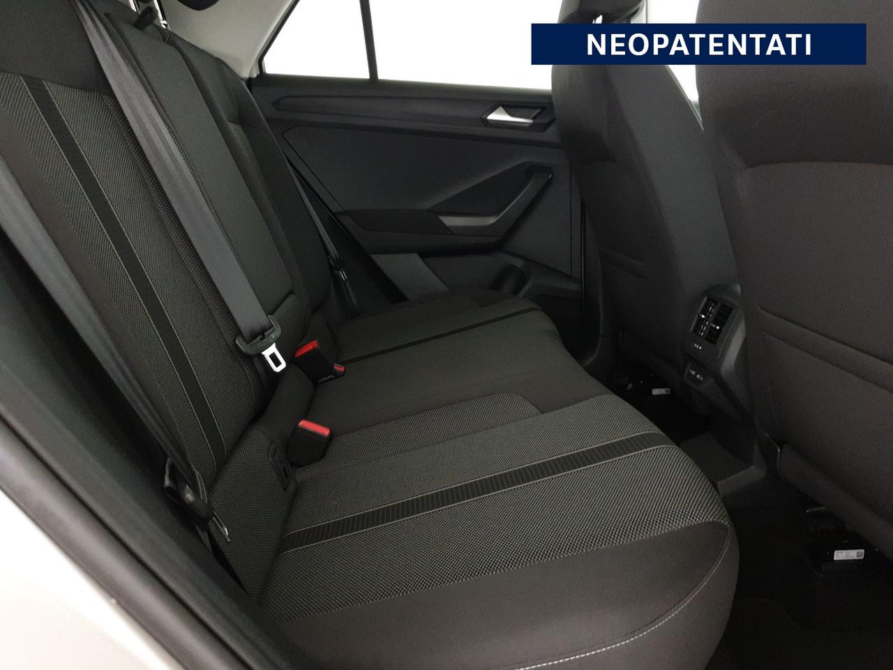 Volkswagen T-Roc 1.0 tsi style 110cv