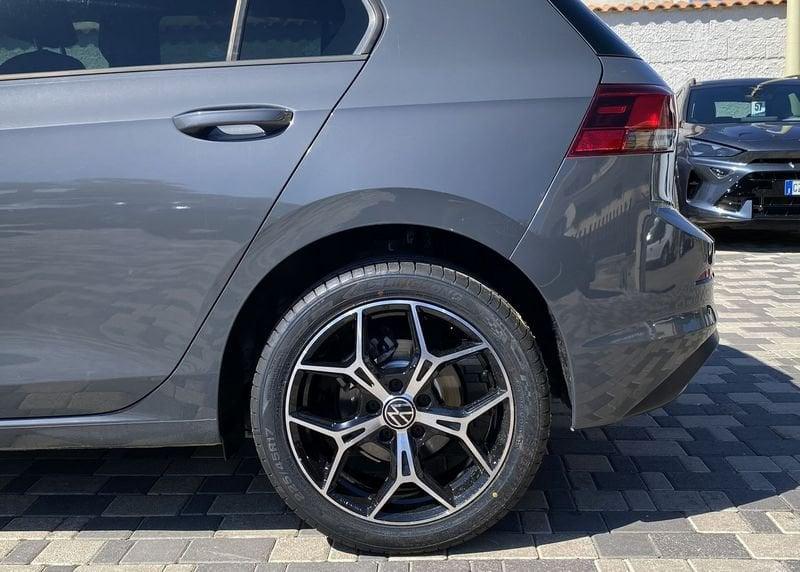 Volkswagen Golf 8 Life 2.0 TDI 116CV