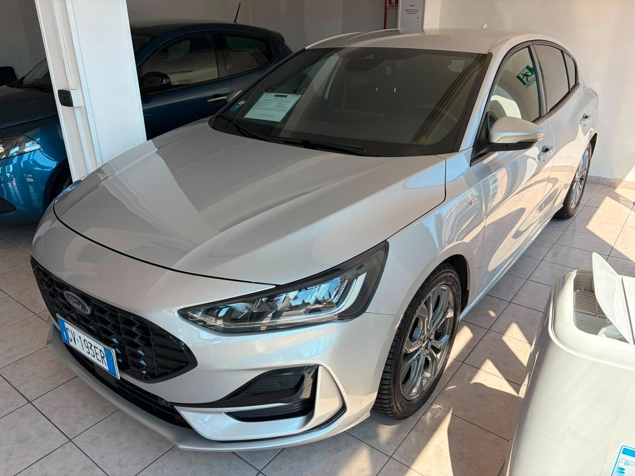 Ford Focus 1.0 EcoBoost Hybrid 125 CV 5p. ST-Line