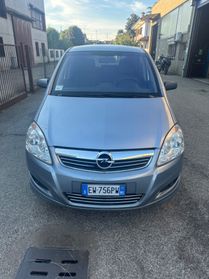 Opel Zafira 1.8 16V VVT Cosmo