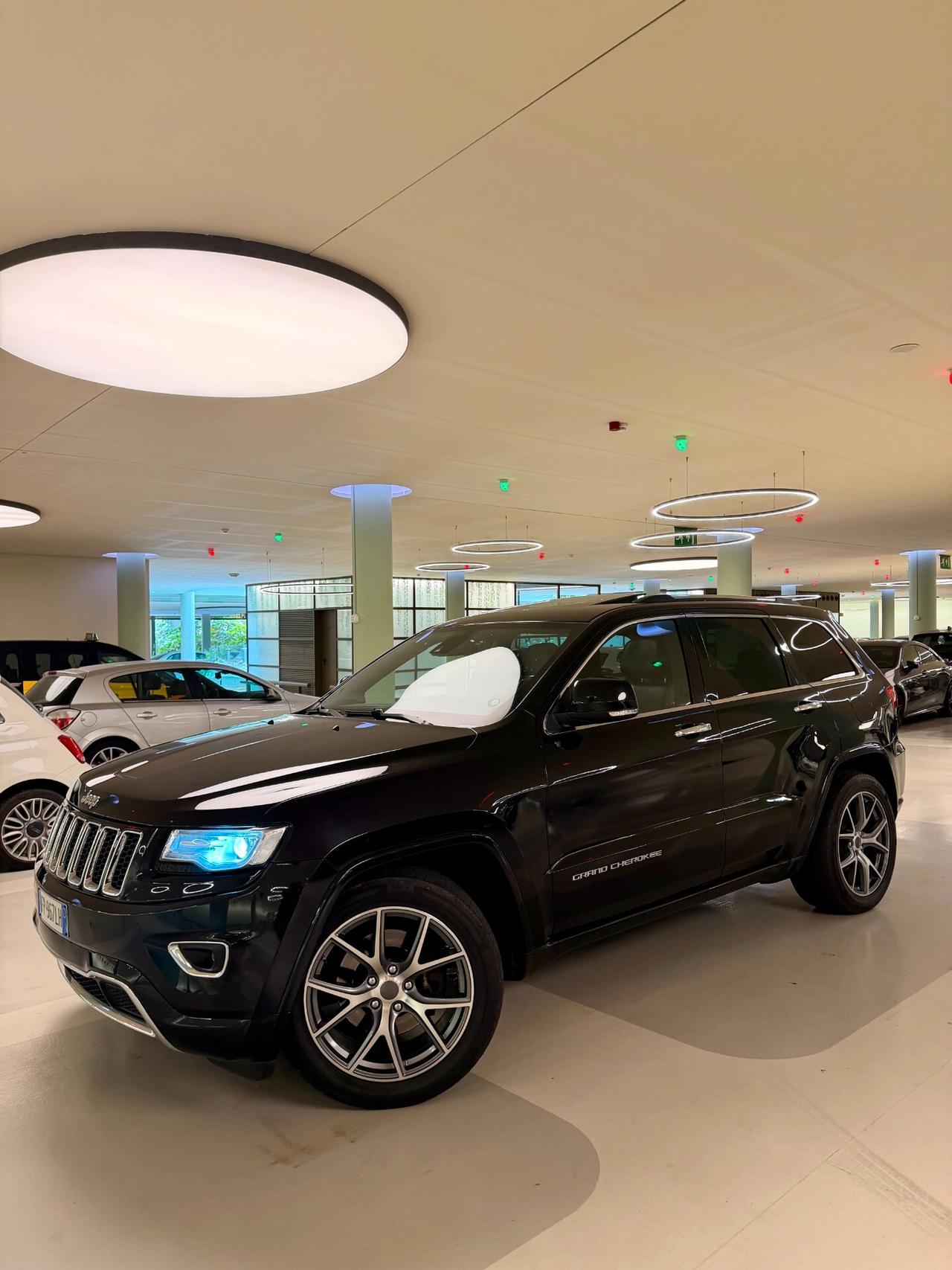 Jeep Grand Cherokee 3.0 V6 CRD 250 CV Multijet II Overland