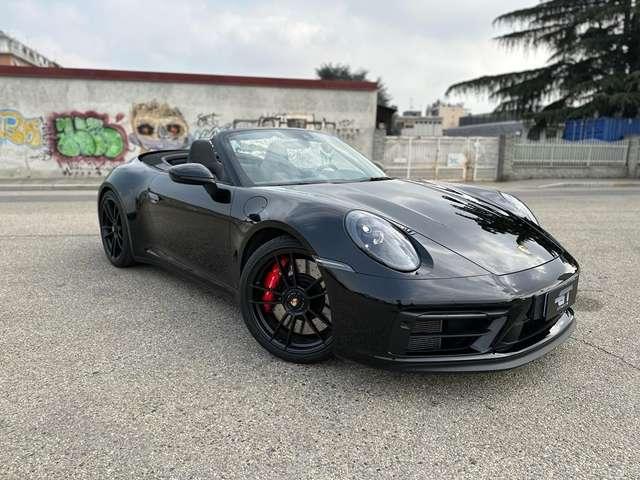 Porsche 911 Carrera 4 GTS Cabriolet