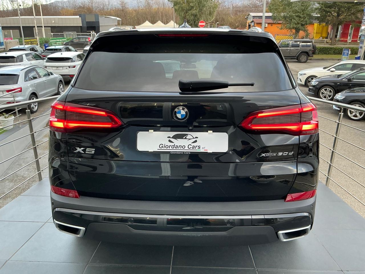 Bmw X5 xDrive30d xLine in garanzia