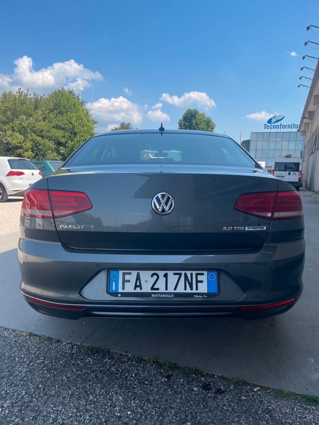 VOLKSWAGEN PASSAT VIII 2.0 TDI BLUEMOTION TECHNOLOGY BUSINESS 150 CV – ANNO 2015