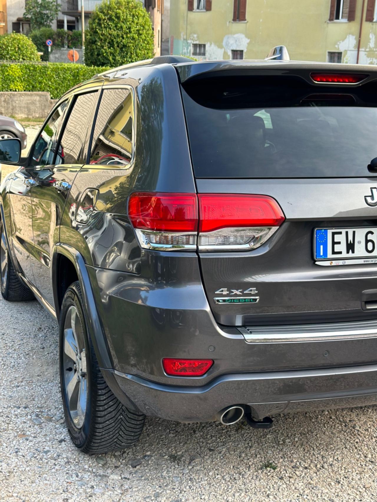 Jeep GRAND CHEROKEE 3.0 V6 CRD 250 CV MTJ OVERLAND