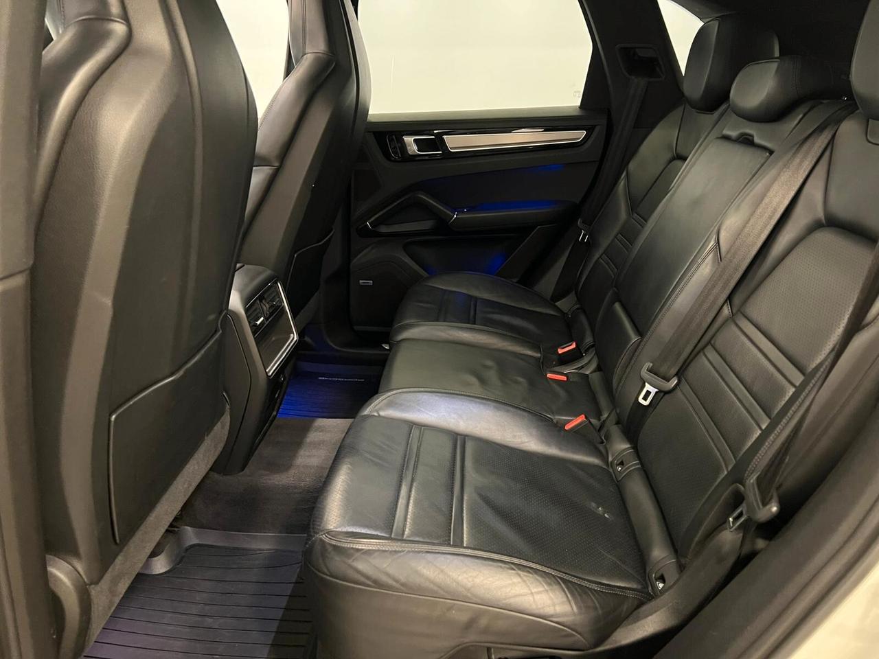 Porsche Cayenne 3.0 V6 340CV BENZINA TETTO - 2022