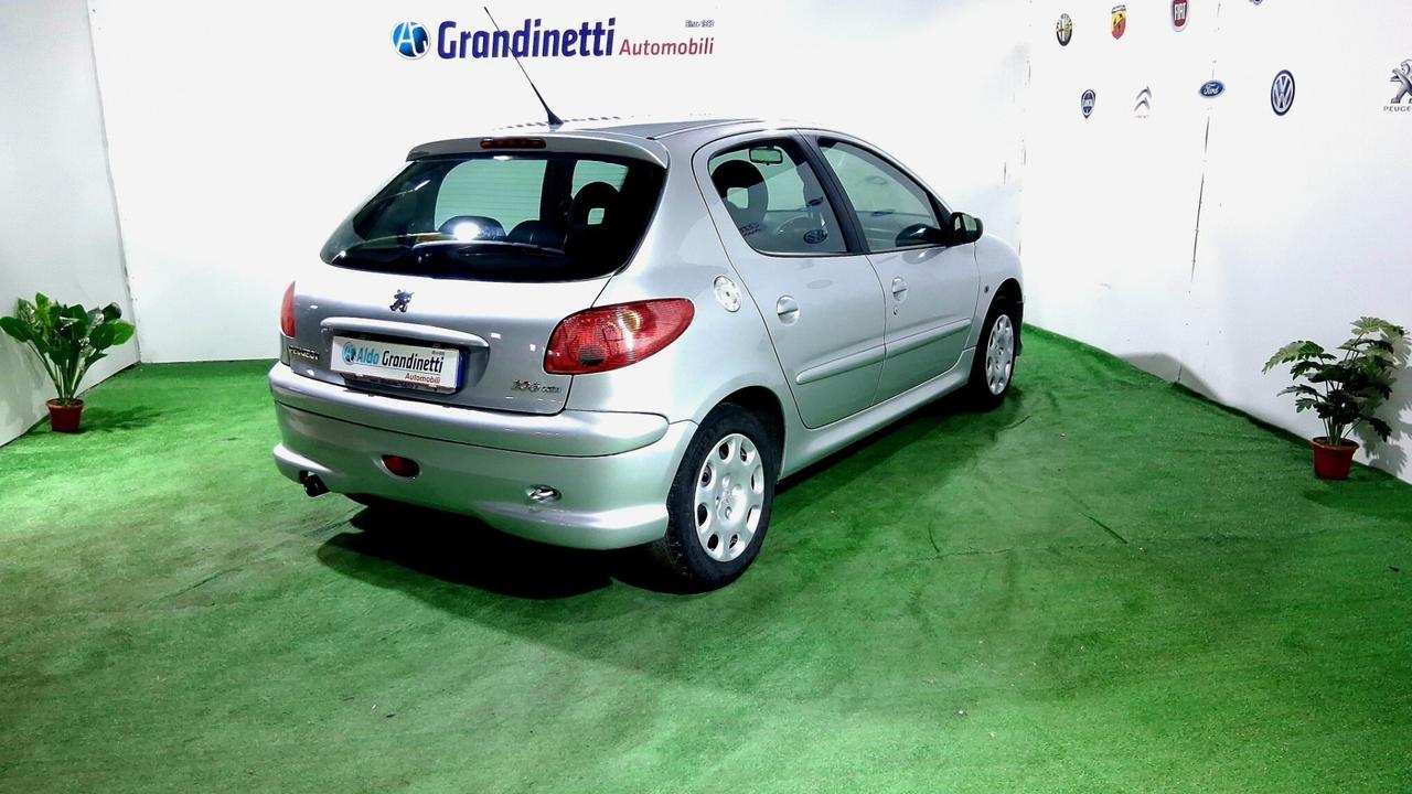 PEUGEOT 206 1.4 HDI 68CV ENFANT TERRIBLE