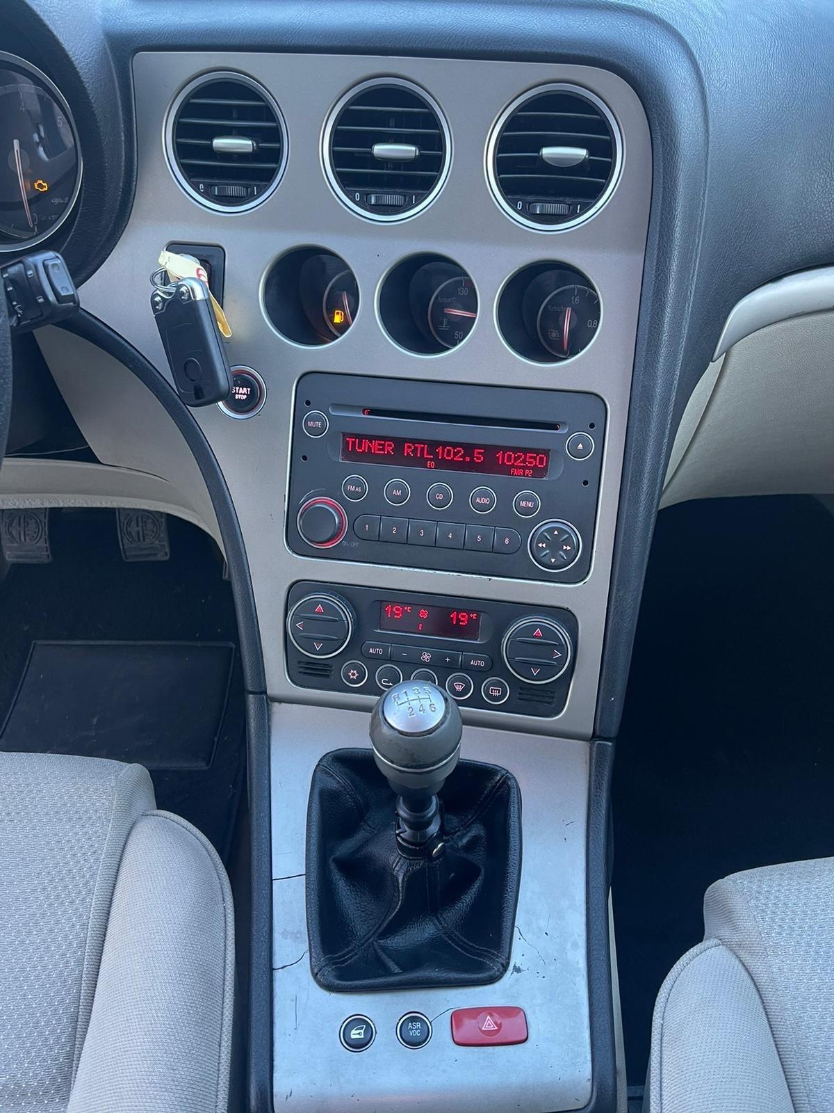 Alfa Romeo 159 1.9 JTDm Sportwagon