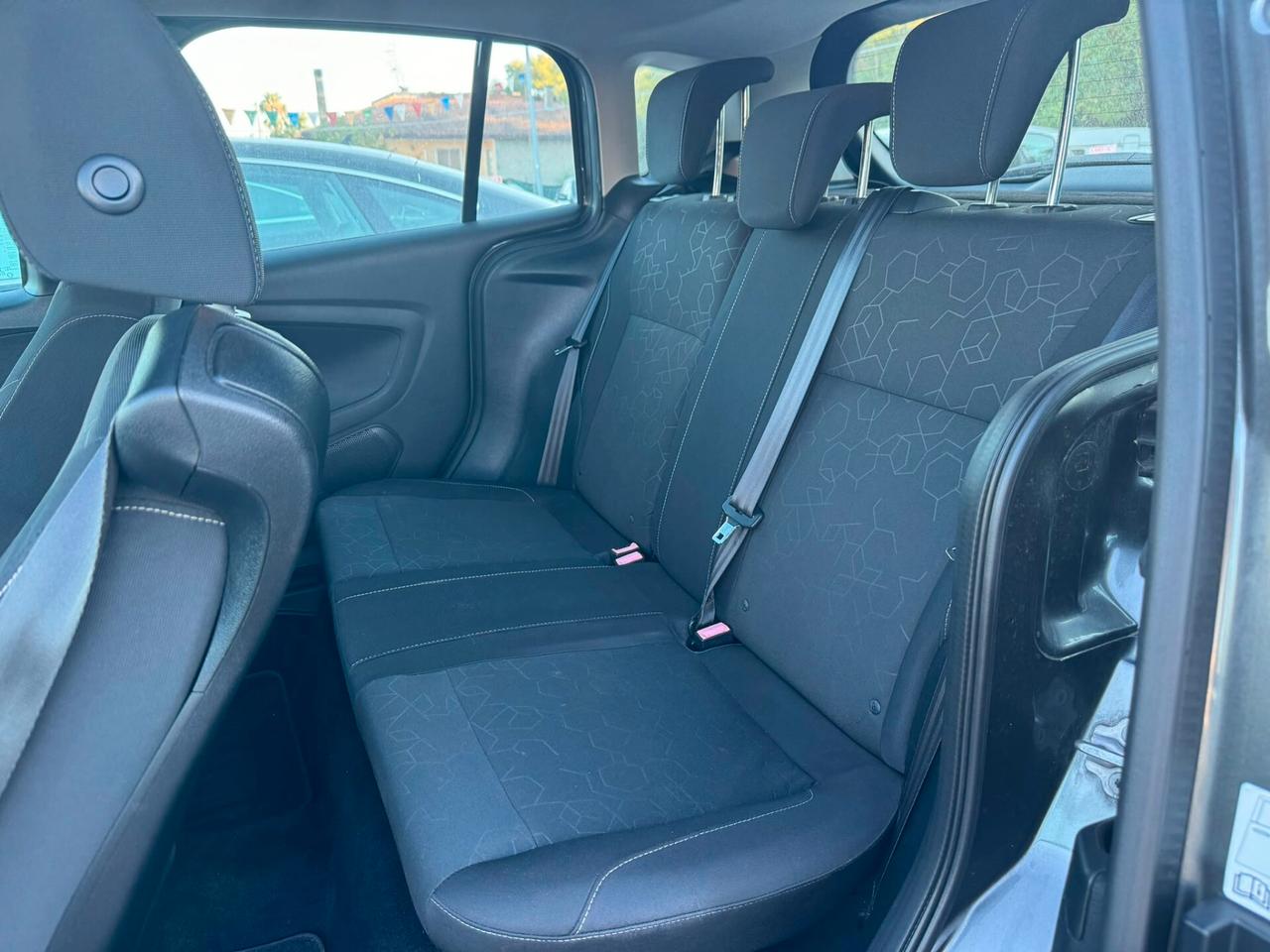 Ford B-Max 1.5 TDCi 75 CV GARANZIA
