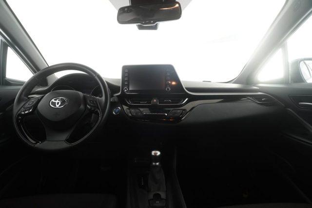 TOYOTA C-HR C-HR 1.8 Hybrid E-CVT Business