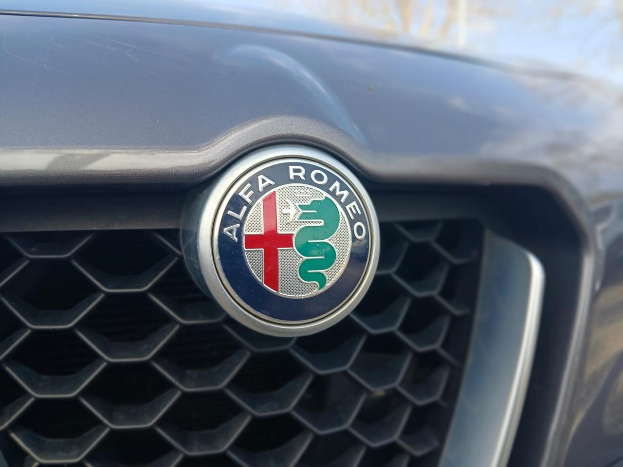 Alfa Romeo Stelvio 2.2 Turbodiesel 180 CV AT8 RWD Executive