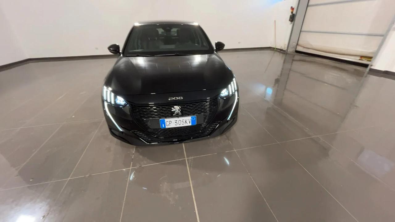 Peugeot 208 motore elettrico 136 CV 5 porte GT