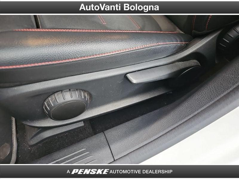 Mercedes-Benz Classe A Berlina A 200 d Automatic Premium