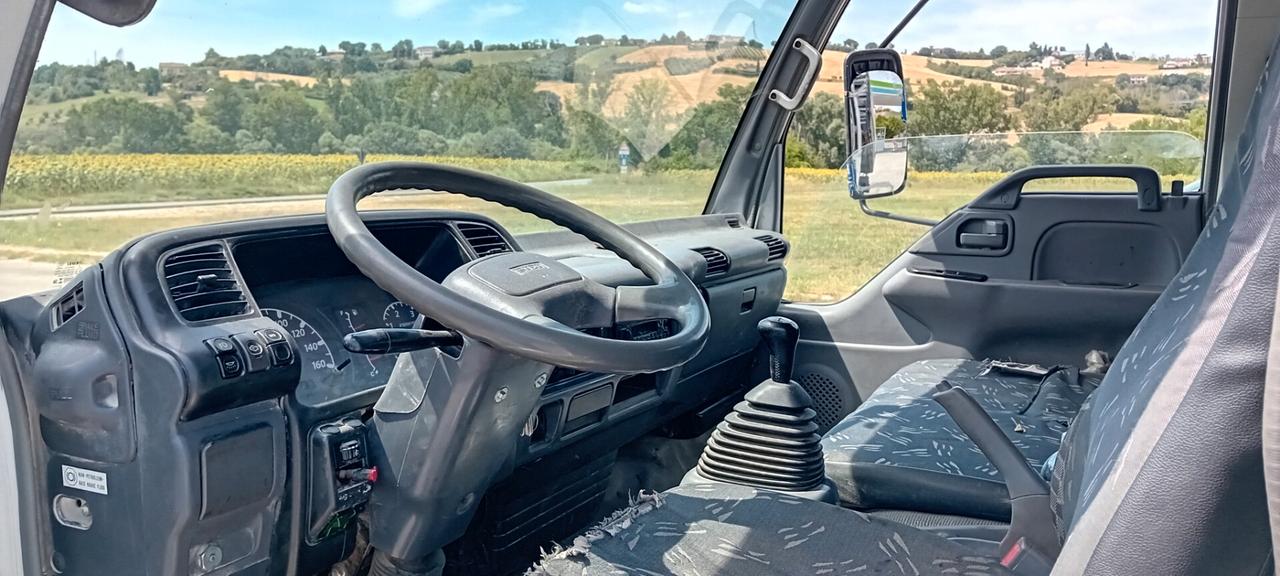 Isuzu npr 3.0 turbo diesel ribaltabile trilaterale doppia cabina