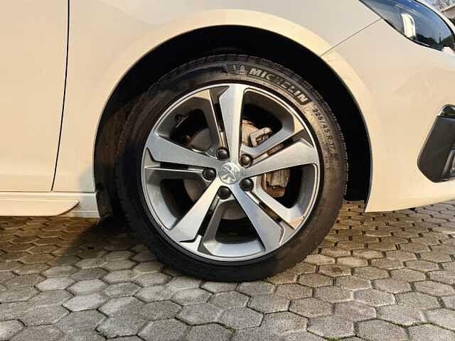 Peugeot 308 PureTech Turbo 130 S&S EAT8 GT Line