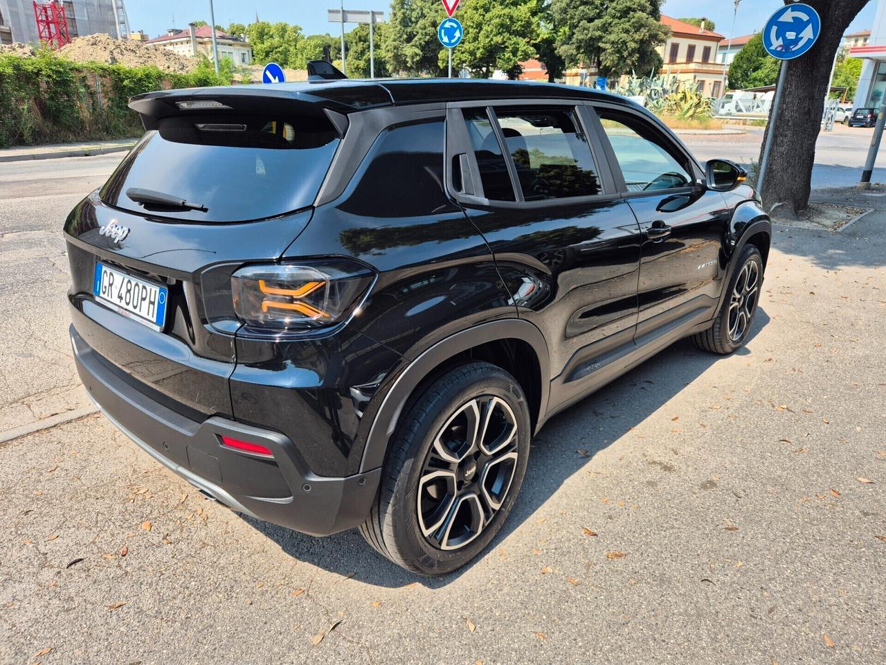 Jeep Avenger 1.2 Turbo 100 CV Summit