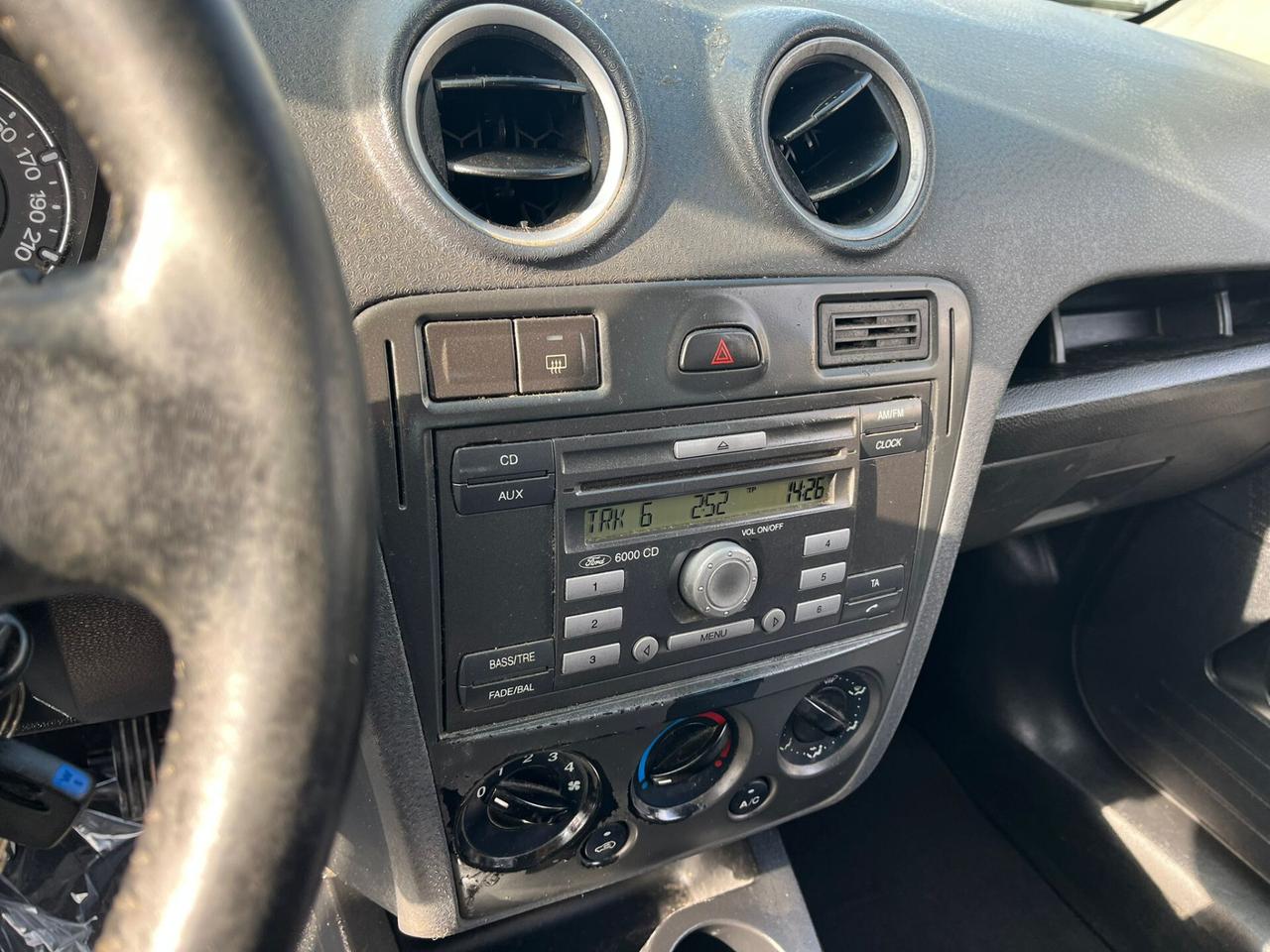 Ford Fusion 1.6 TDCi 5p. Collection