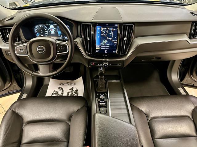 VOLVO XC60 D4 AWD UNIPRO PELLE NAVI FULL LED