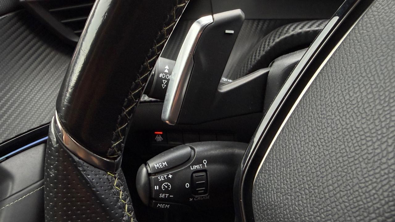 PEUGEOT 2008 1.2 GT-LINE 131CV - FULL LED, PACCHETTO LUCI, NEOPATENTATI