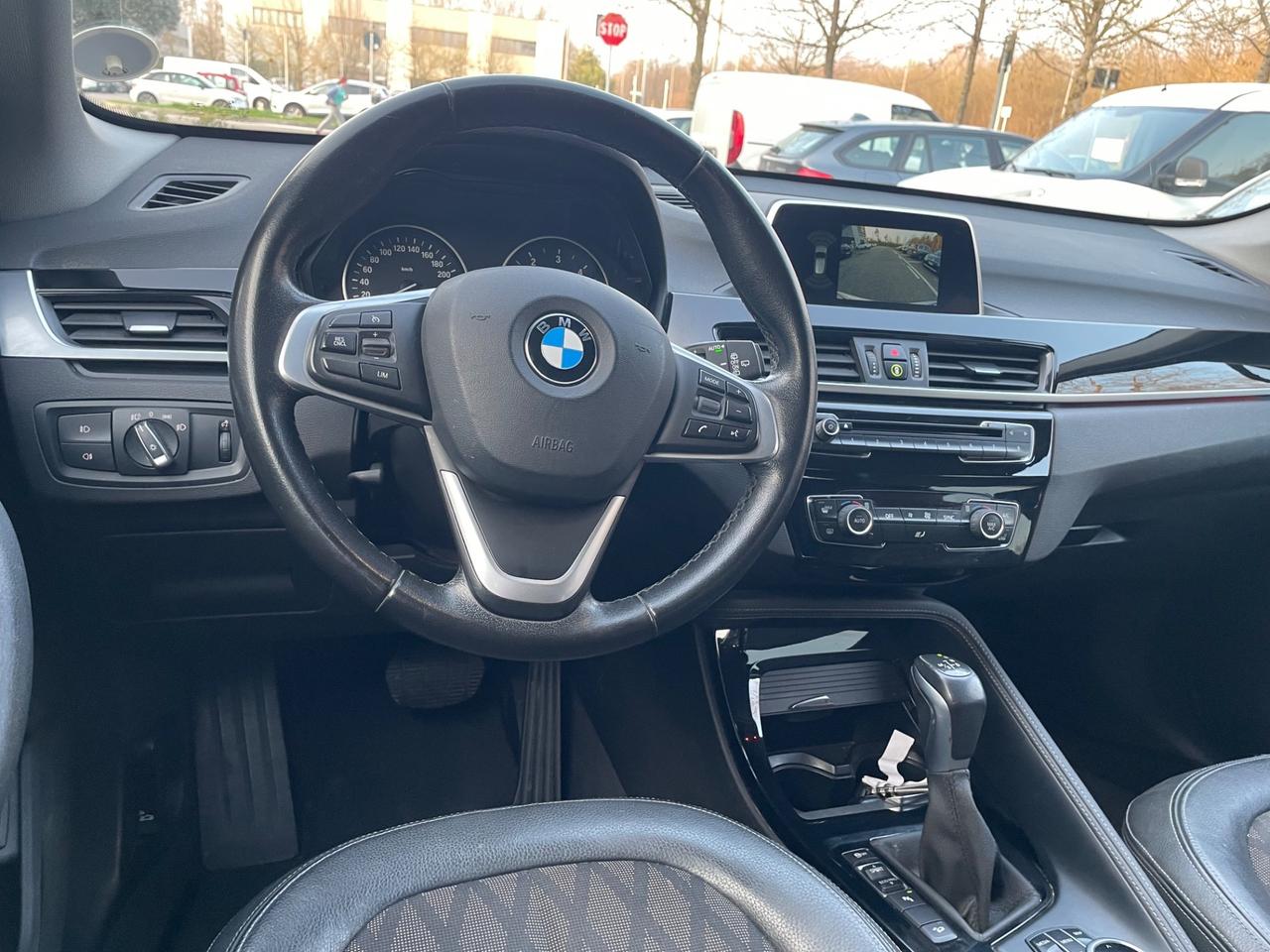 Bmw X1 sDrive20d*automatik*Navi*Retrocamera