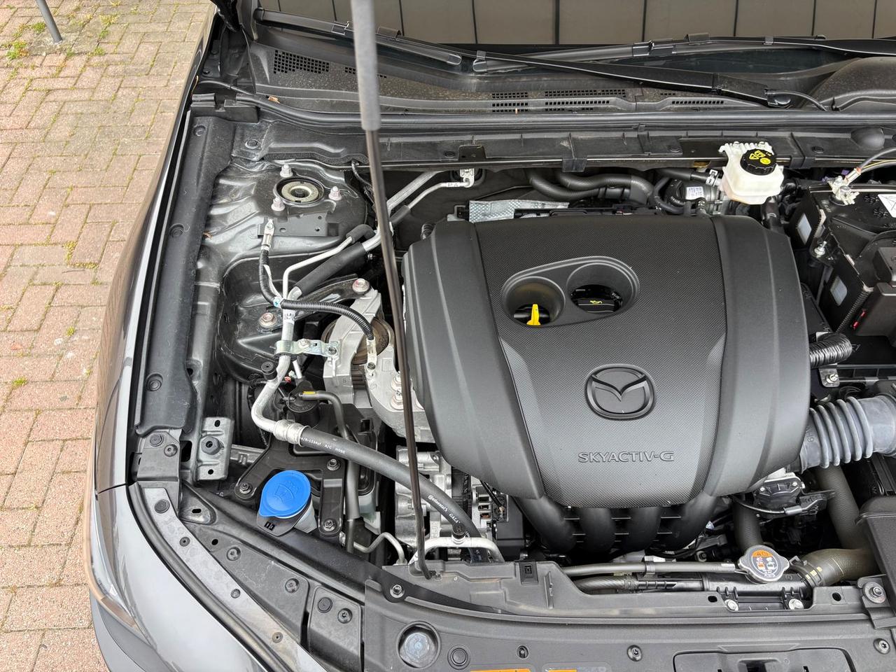 Mazda 3 Exclusive Line 2.0 E-SkyActiv-G MHE #10370