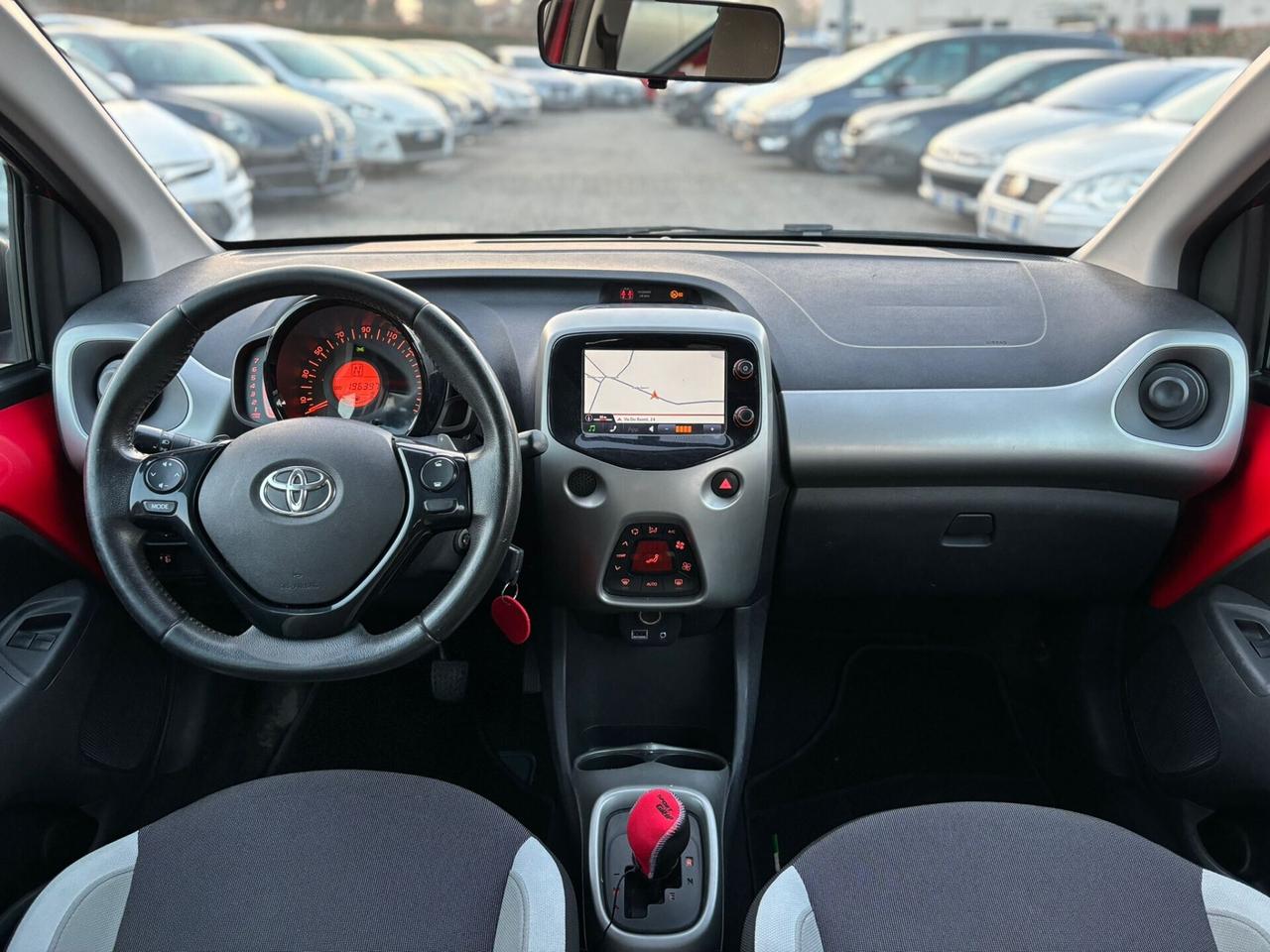 Toyota Aygo 1.0 VVT-i 69 CV 5 porte x-cool *Automatik*Neopatentati*