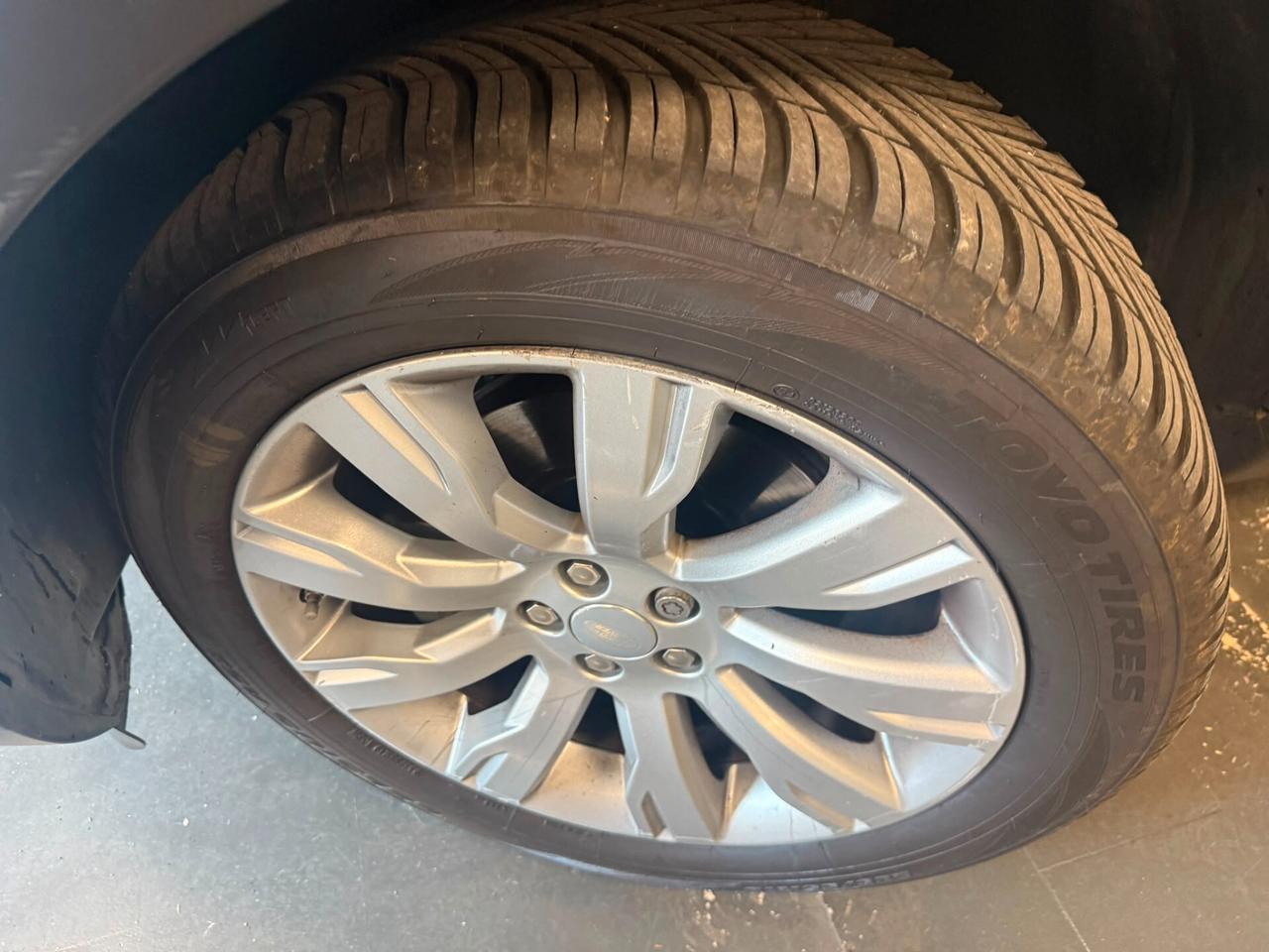 Land Rover Discovery Sport 2.2 TD4 HSE Luxury