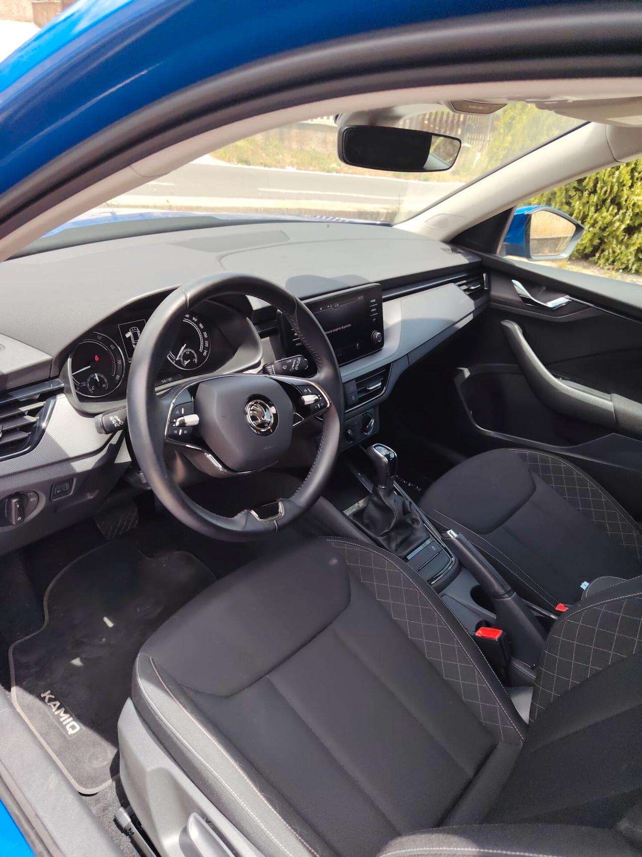 Skoda Kamiq 1.0 TSI 110 CV DSG Ambition-Targa Gk387VP-Iva Esposta-Pronta Consegna-Trasporto in tutta Italia-