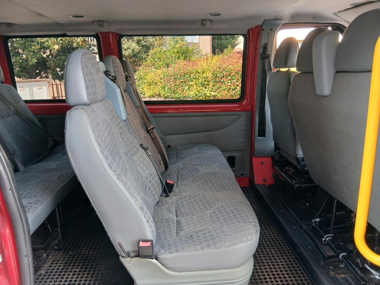 Ford Transit Tourneo 2.2 Cdti 86 cv 9 posti doppio clima