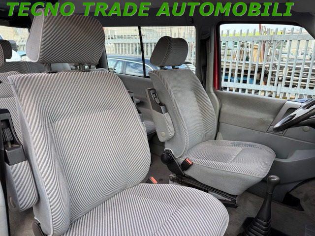 VOLKSWAGEN Transporter 2.5 Cat. Caravelle GL