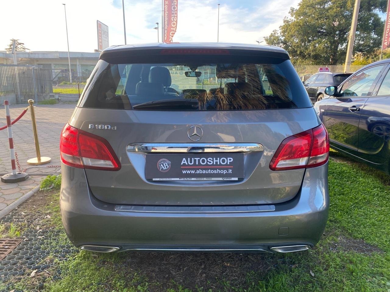 MERCEDES - Classe B - B 180 d Automatic Premium -