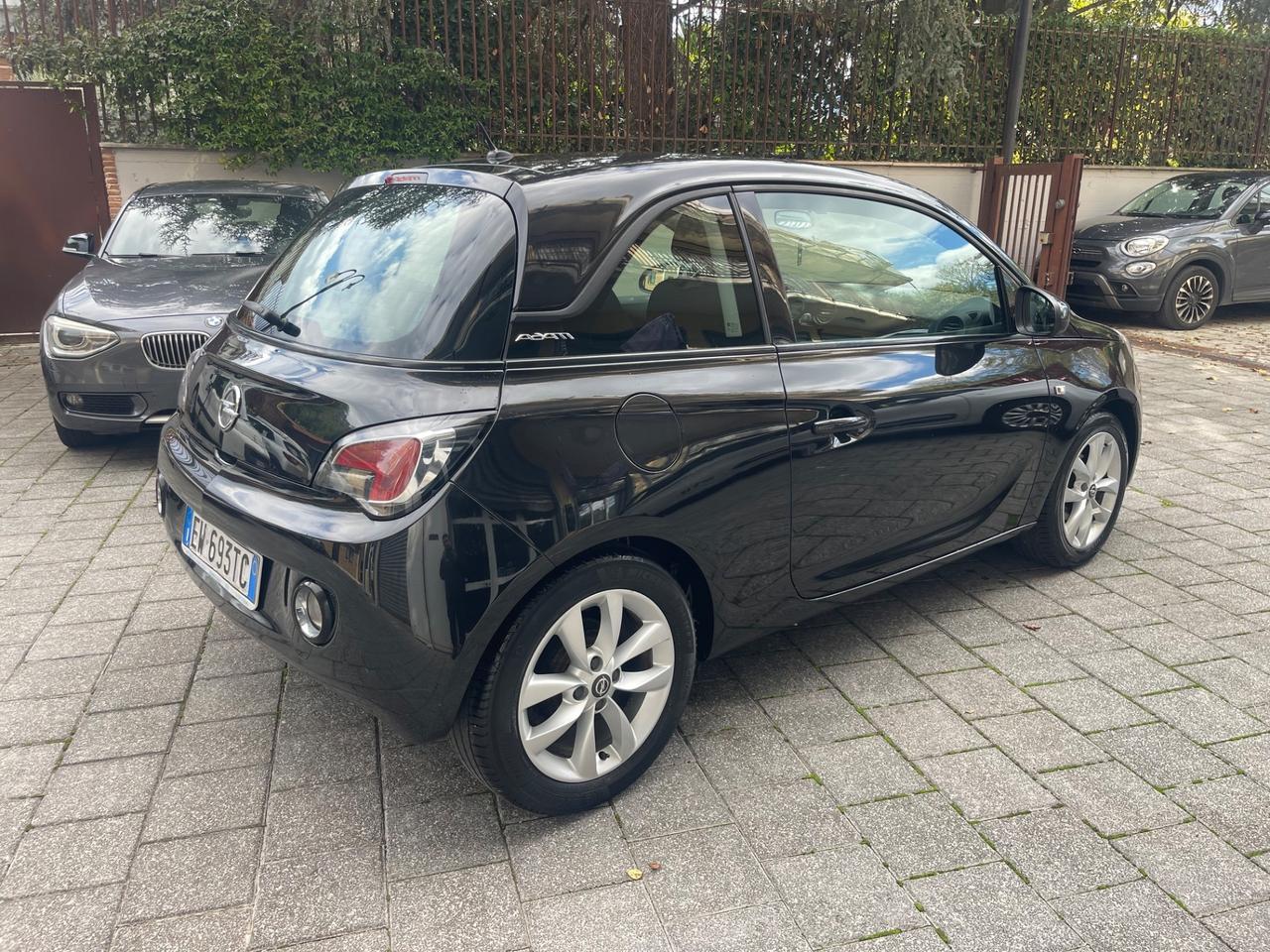 Opel Adam 1.2 70 CV