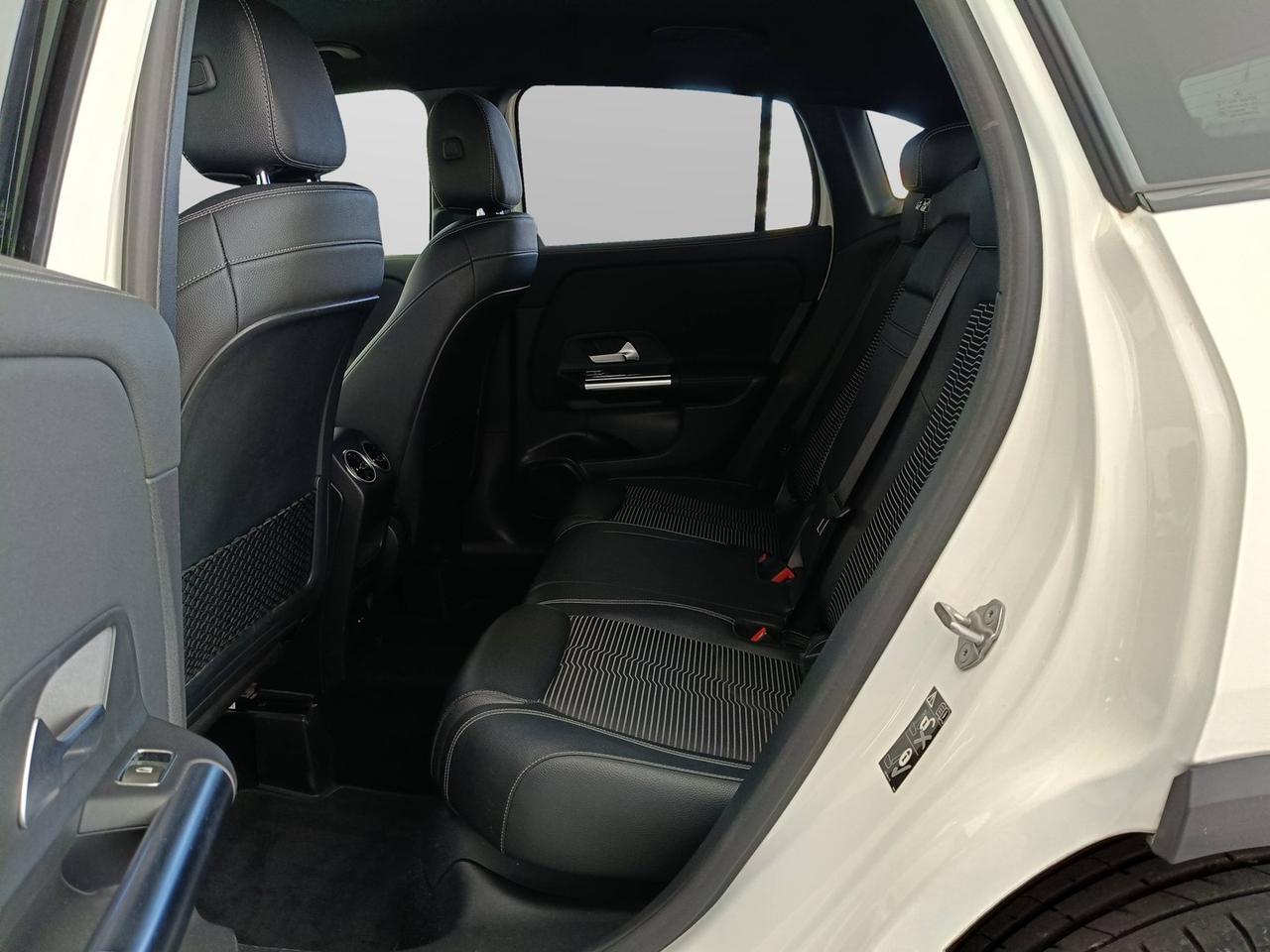 Mercedes-Benz GLA-H247 2020 - GLA 180 d Sport Plus auto